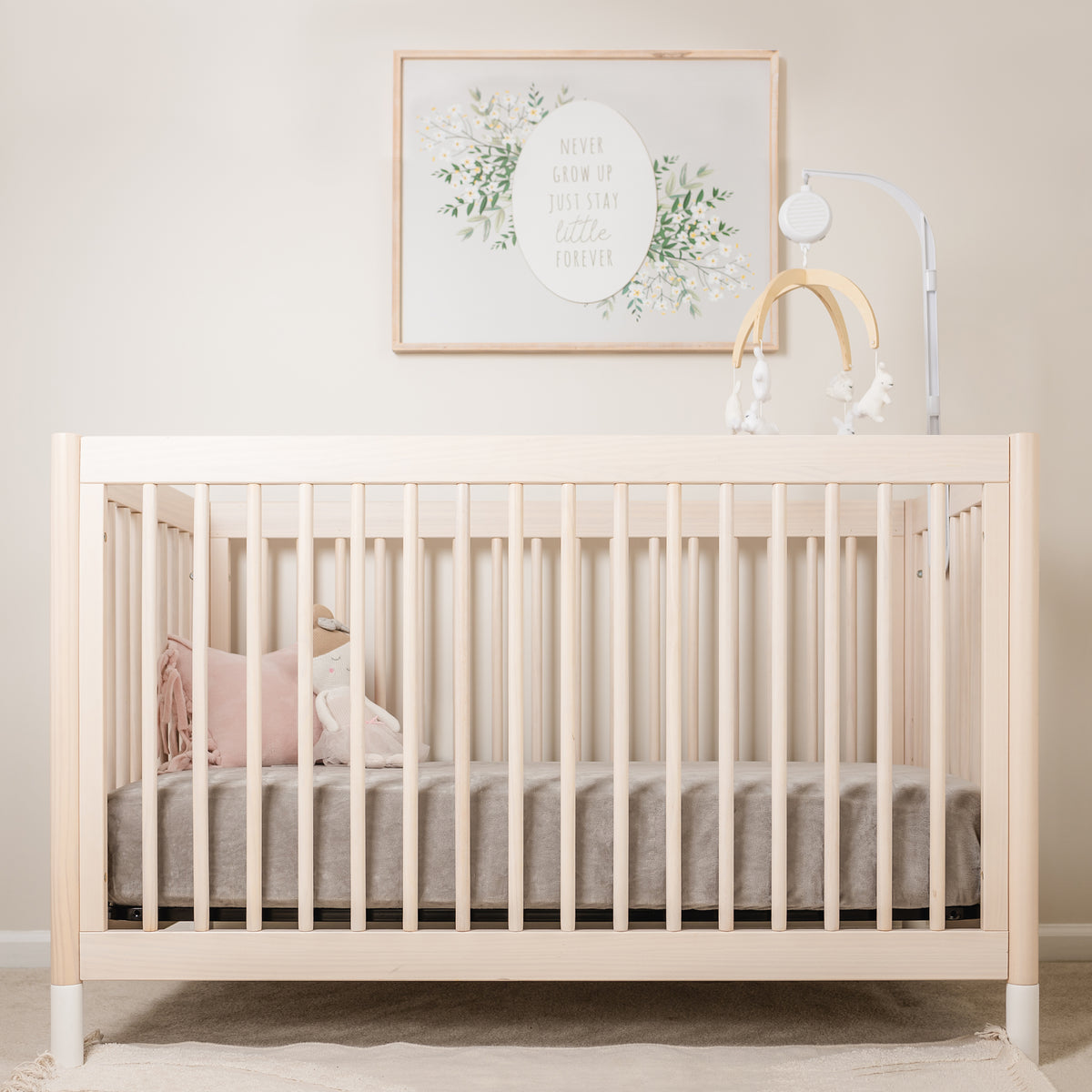 BEBE リバーシブルベイビーチュールベッド　CORONADOGLIFE Crib Sheet ~ LIGHT GREY – Swaddle Bee