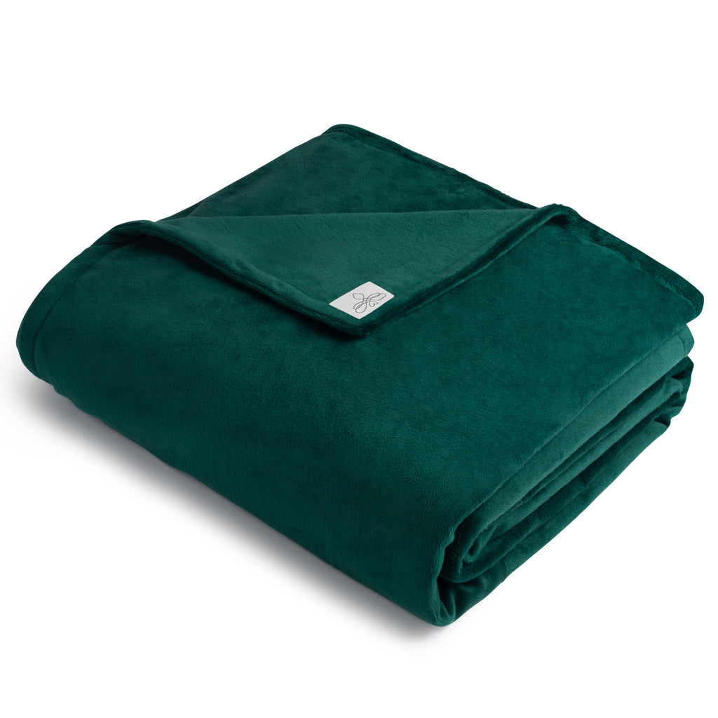 BiggerBee Throw Blanket ~ Forest Green