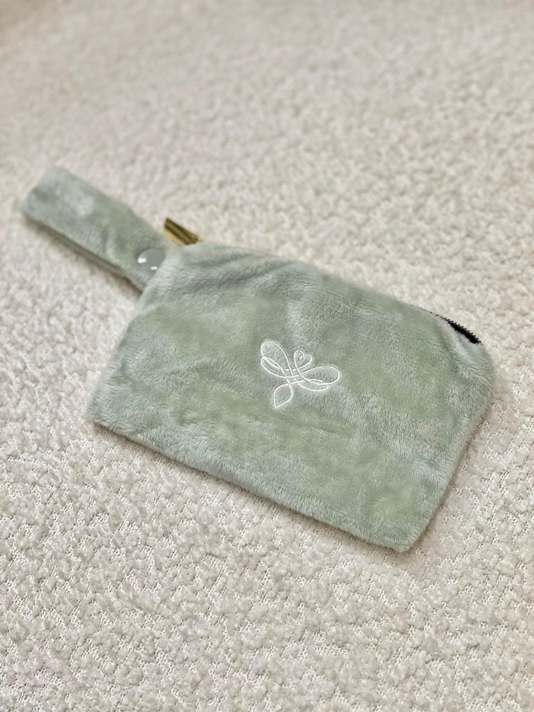 Wallet-Bee  ~ Sage - Slightly smaller size