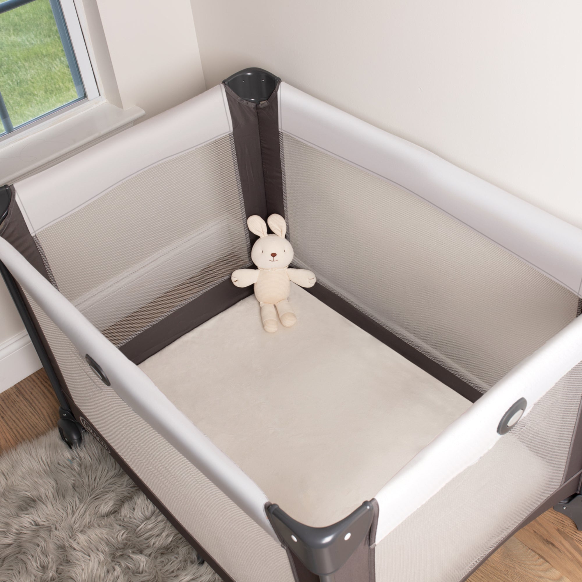 Portable Small Crib Sheet IVORY Swaddle Bee