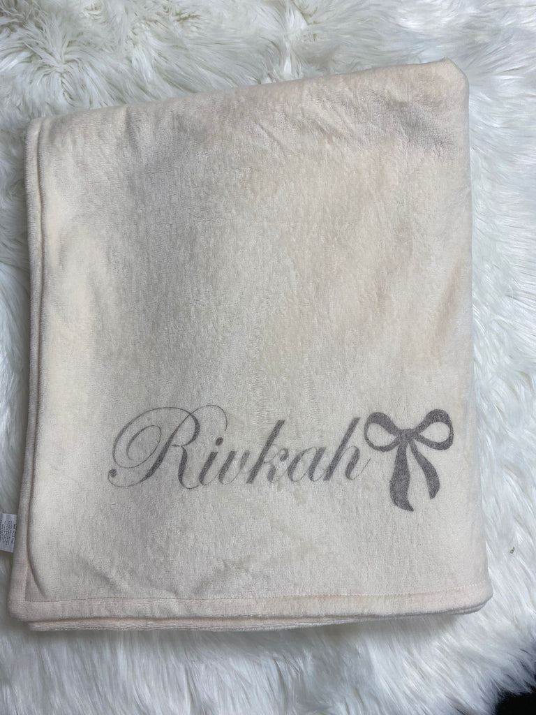 Sample Sale Ivory BiggerBee faded 'Rivkah' ink personalization