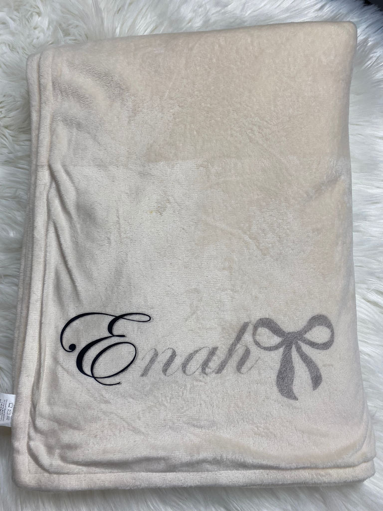 Sample Sale Ivory BiggerBee faded 'Enah' ink personalization